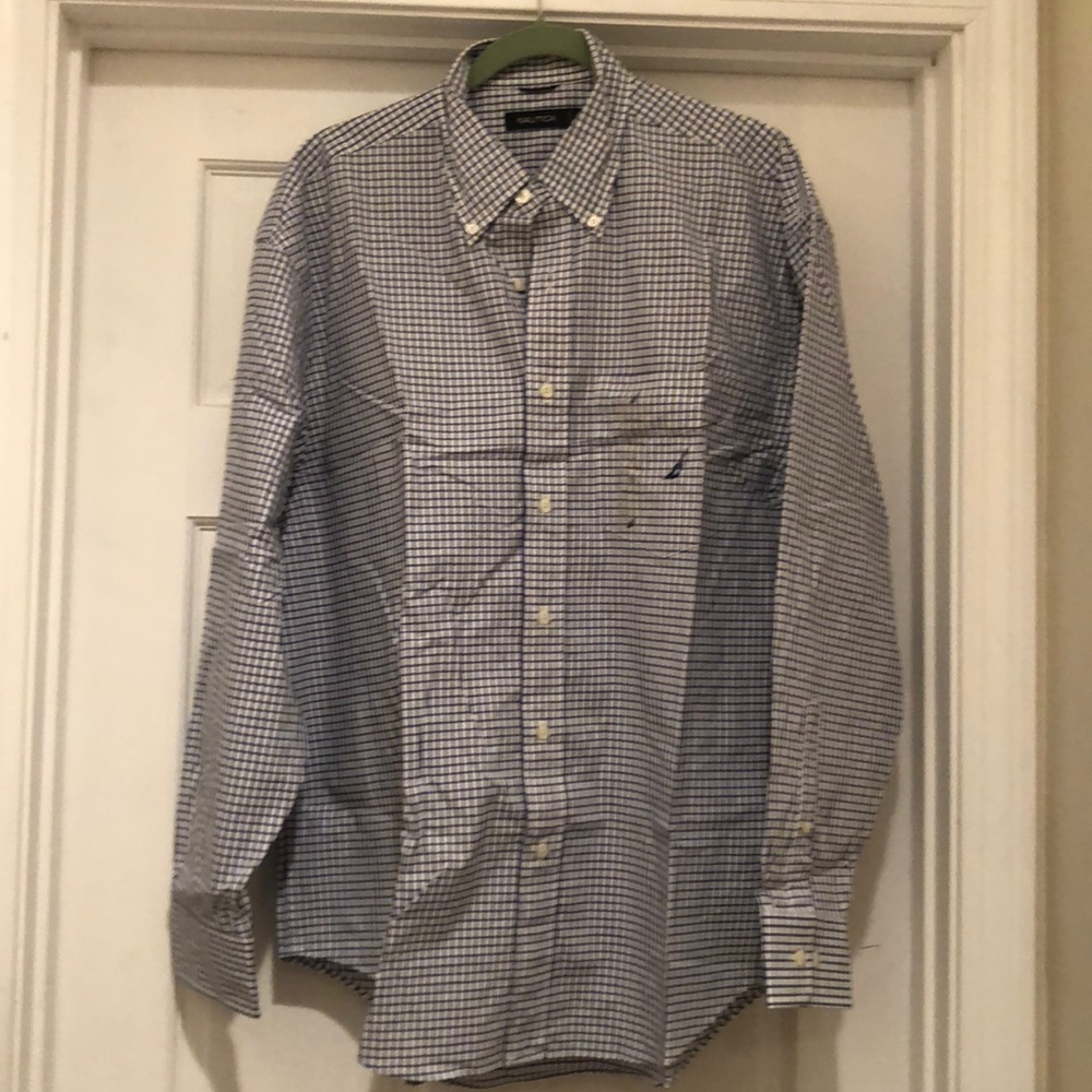Nautica men’s button down shirt